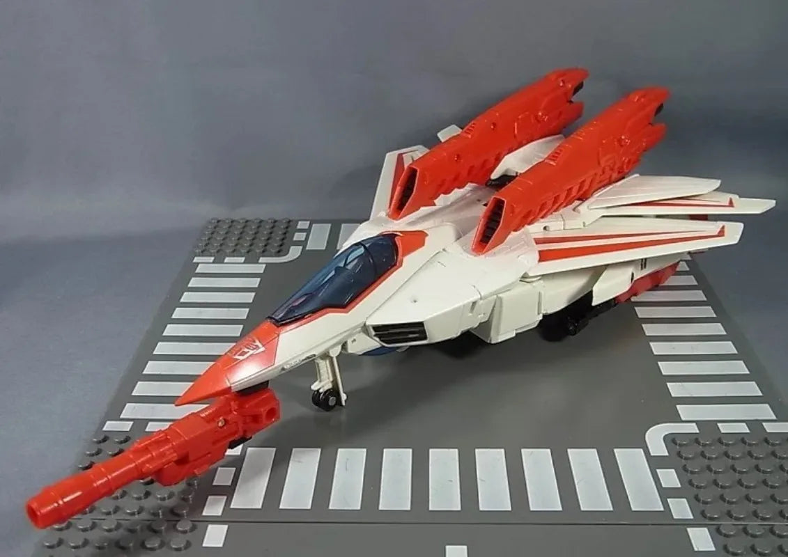 Takara Transformers IDW LG07 Jetfire Skyfire 4.0 KO Version