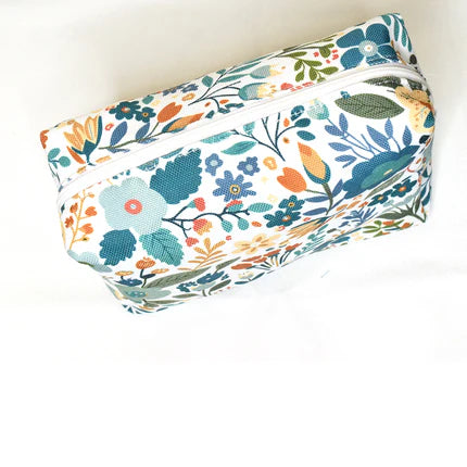 Travel Bloom Pouch