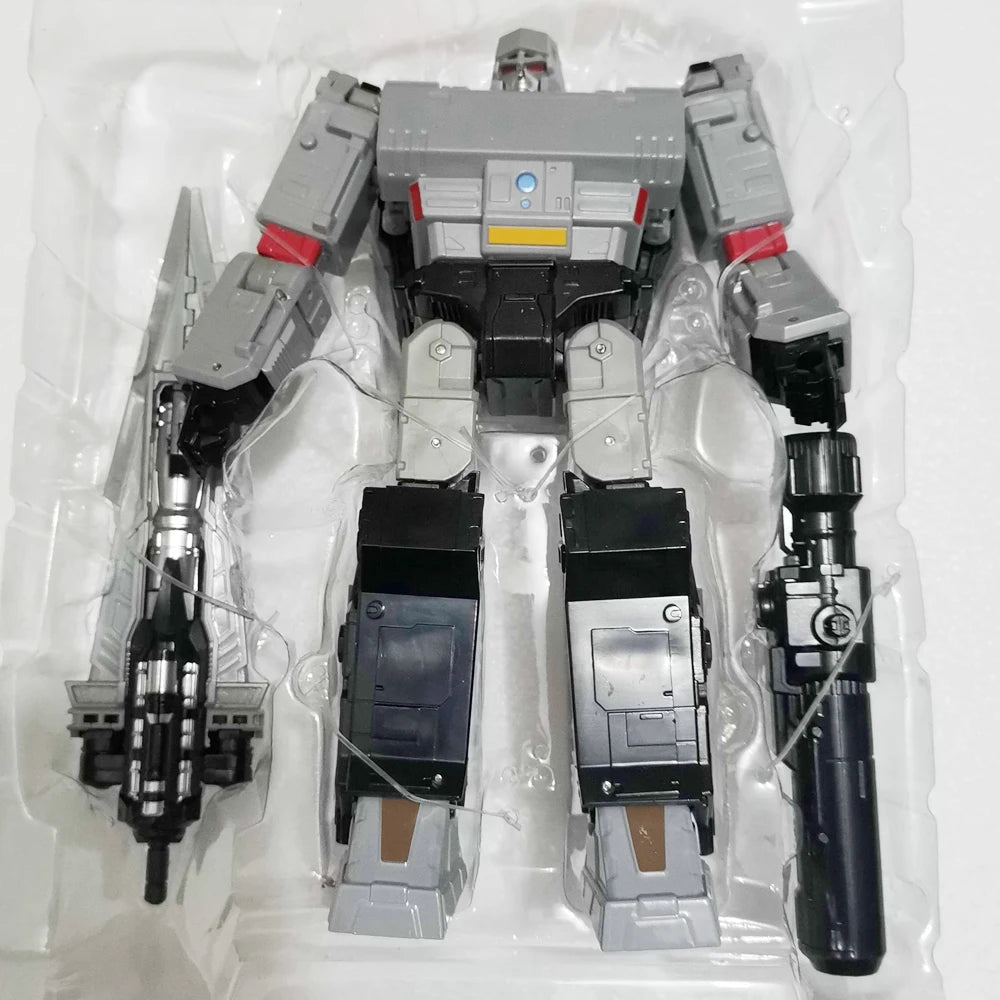 Transformation Toys BPF 6630 Siege War For Cybertron OP Commander Megatank Deformation Robot Car Action Figure Alloy Anime Model