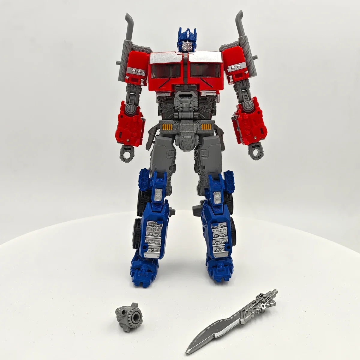 BMB OP01 OP-01 Optimus Prime Studio Series KO SS102 Action Figure Robot Toys